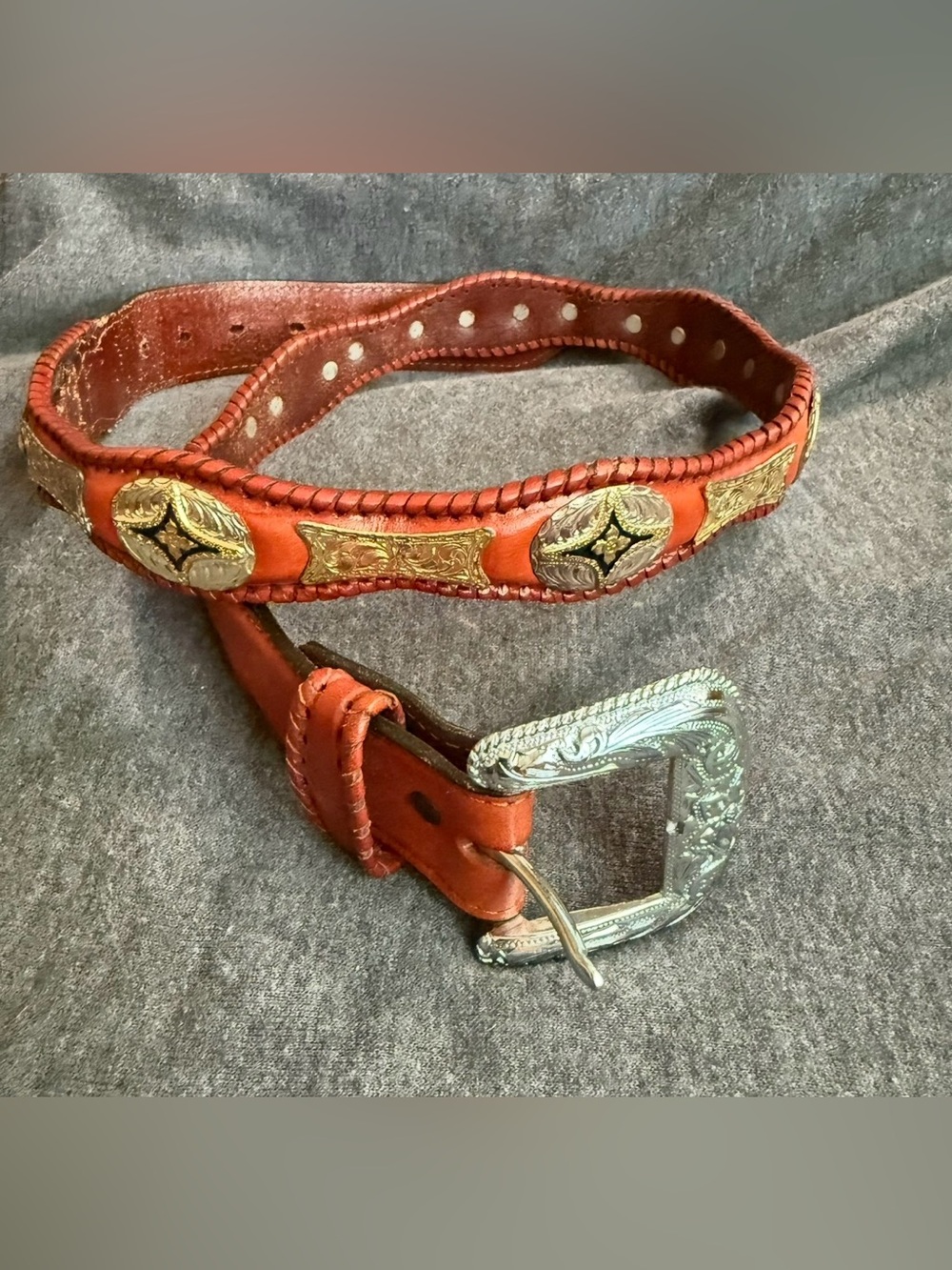 Vintage 1995 Western Gold Tone Silver Tone Concho Brown Belt Men’s 38 Double S